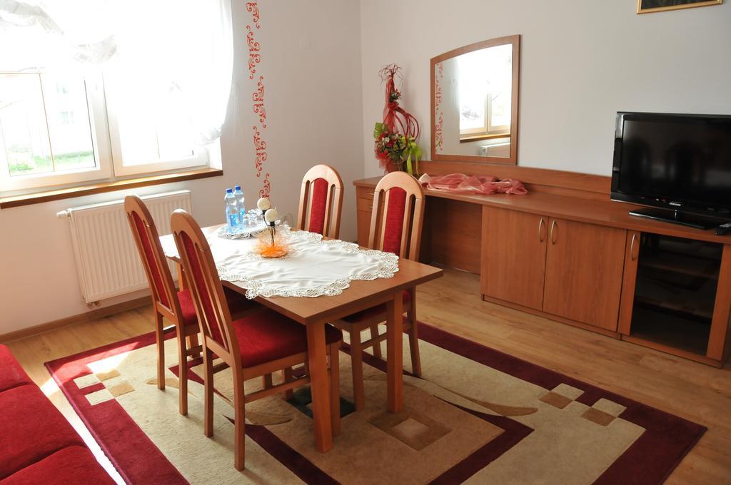 Hotel Restauracja Lorenzo Stopnica 외부 사진