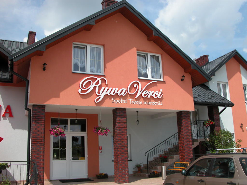 Hotel Restauracja Lorenzo Stopnica 외부 사진